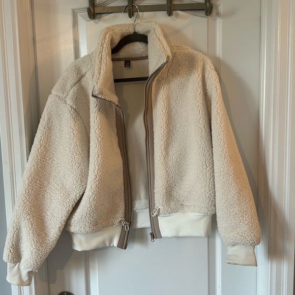 Shearling Bomber Style Coat Sasha Exeter X Joe Fresh Exclusive - Picture 1 of 3